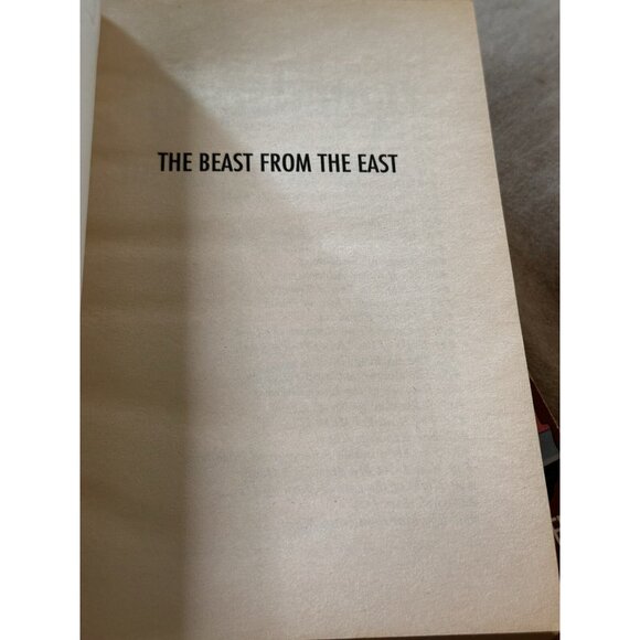Goosebumps #43 The Beast From The East TRUE 1st Print Edition RL Stine UNREAD - Picture 9 of 10
